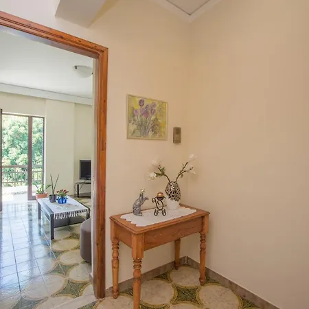 شقة Anthippi Rhodes City